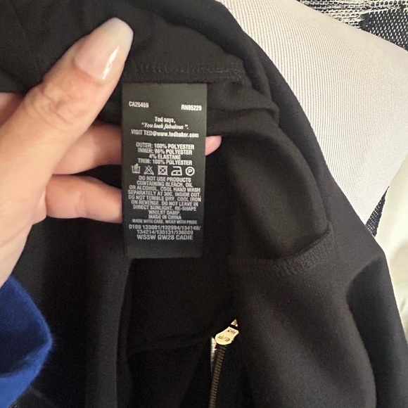 Ted Baker Cadie Cascading Floral Layered Tunic dress size 3 | W 6-8 - Picture 14 of 14